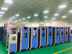 高低温湿热交变试验箱可以测试化妆品嘛
