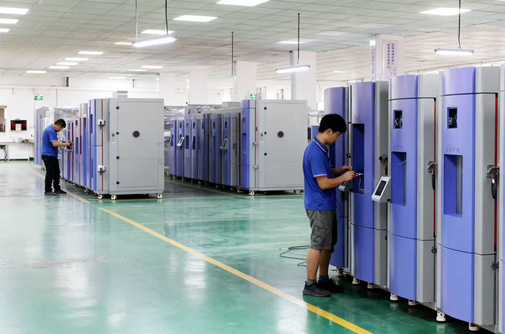 可程式恒温恒湿试验箱 可程式恒温恒湿试验箱