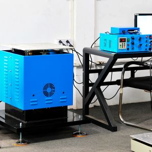 电脑振动测试好处：电磁式振动台如何提升产品可靠性